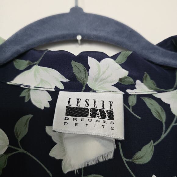 Vintage Floral Cottagecore Fit & Flare Dress Womens M Blue Modest Teacher 90s - Picture 6 of 9